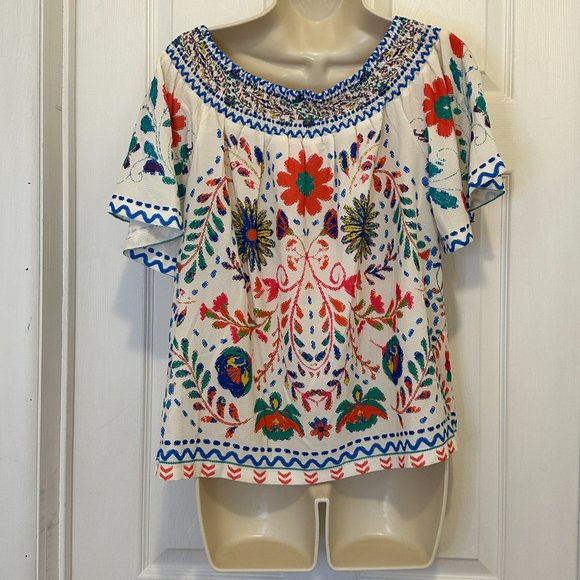 NEW with Tags - Flying Tomato - Off the Shoulder - Fun print Top - Picture 3 of 5